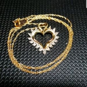 BEAUTIFUL 10KT DIAMOND NECKLACE PENDANT